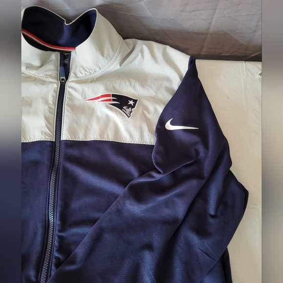 NWOT Patriots Nike Blue and Gray Sport  Jacket ,size XL - Picture 5 of 7